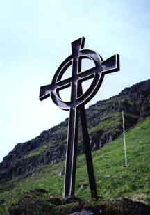 Airplane and Fishermen Monument